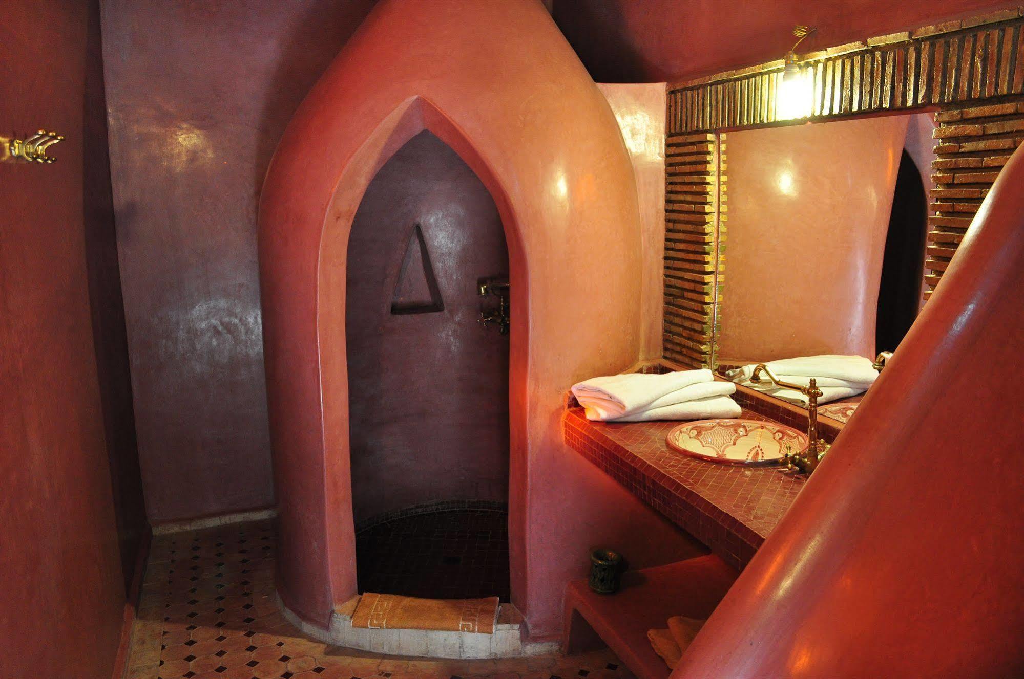 Auberge Kasbah Leila 伊尔富德 外观 照片