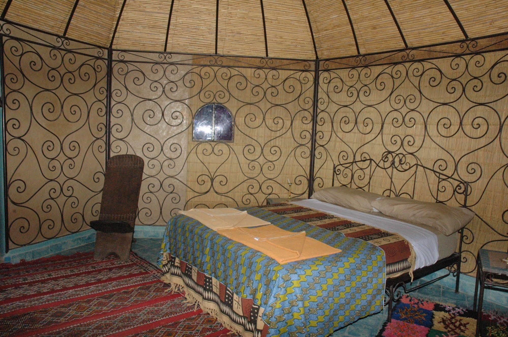 Auberge Kasbah Leila 伊尔富德 外观 照片